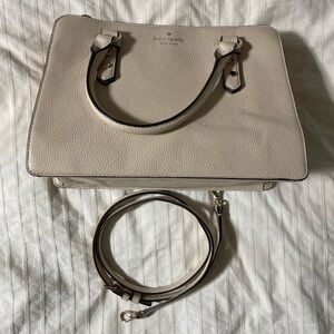 Kate Spade New York
MULBERRY STREET LISE SATCHEL